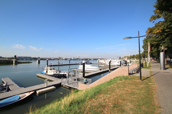 Medium property photo - Kerkplein 13, 6051 DT Maasbracht
